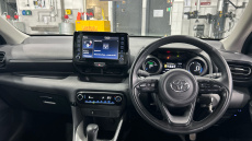 Toyota Yaris 1.5 Hybrid Design 5dr CVT Hybrid Hatchback